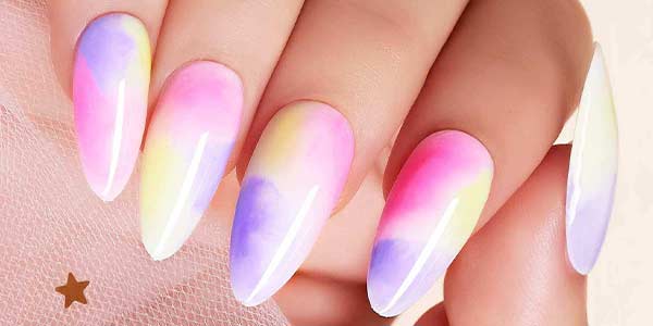 Blooming Gel nail art example
