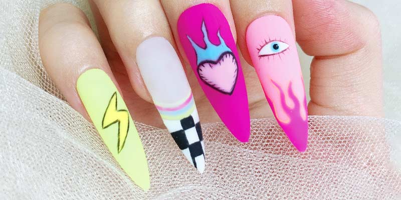 Glow in the dark gel nail style