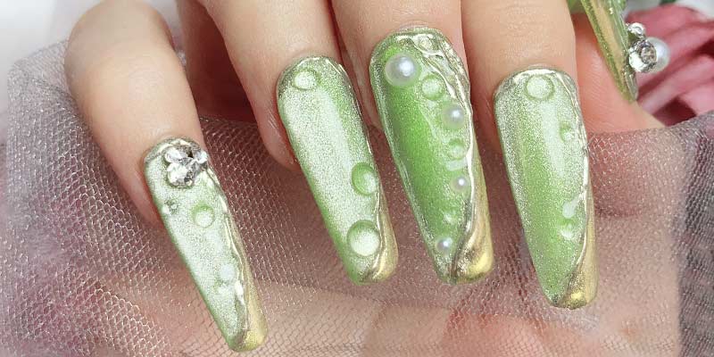 Smoothie wide cat eye gel style